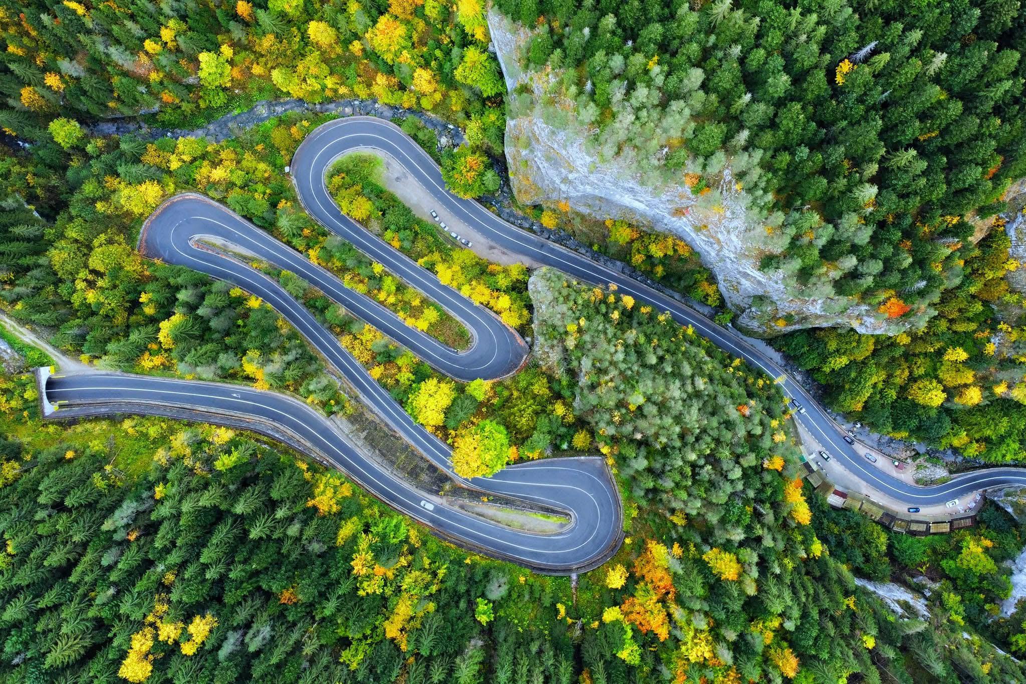 Cheile Bicazului, pereți de calcar